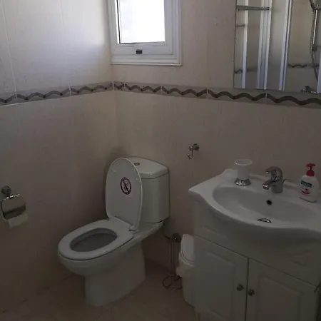 Luxury Nissi For Family בית הארחה איה נאפה